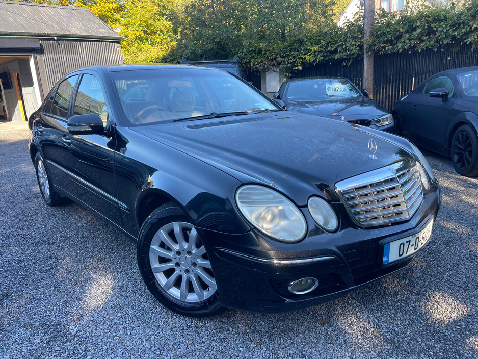 Mercedes-Benz 200