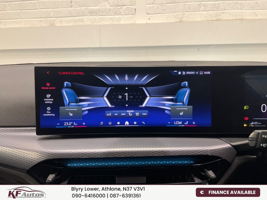 2025 BMW 3 Series 2L Petrol Plug-in Hybrid For Sale Images