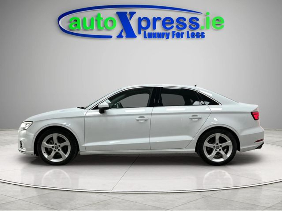 Audi A3 30 TFSI SPORT, Ultra Low mileage — thumbnail 7