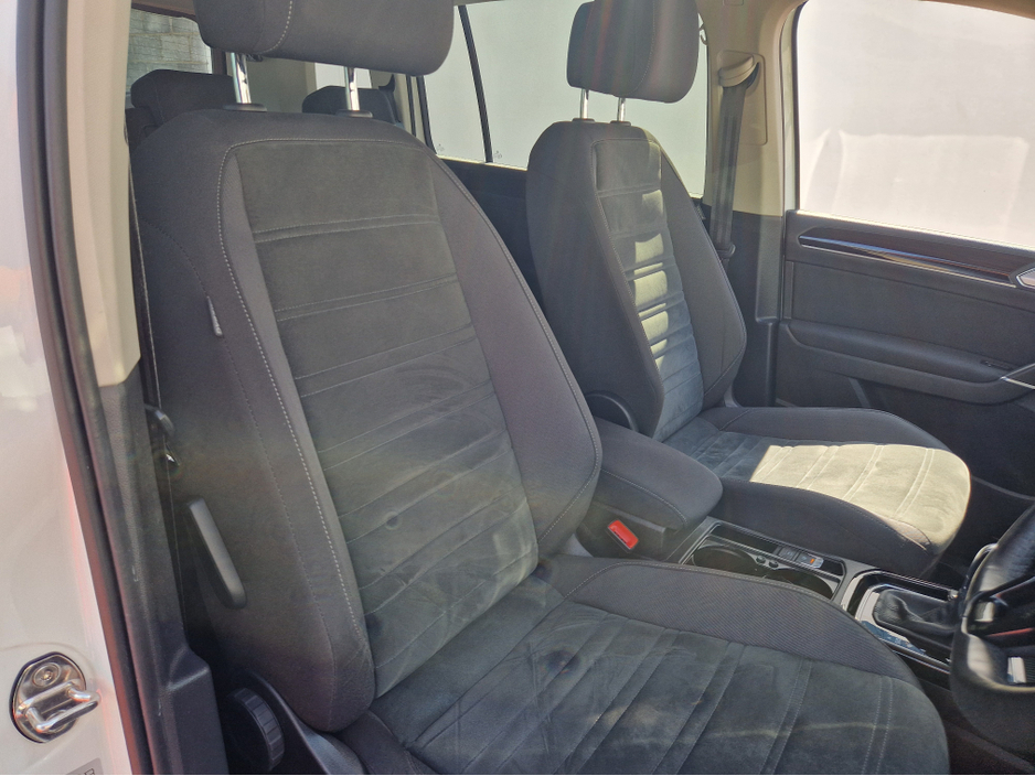 2018 Volkswagen Touran 2.0L Diesel For Sale Images