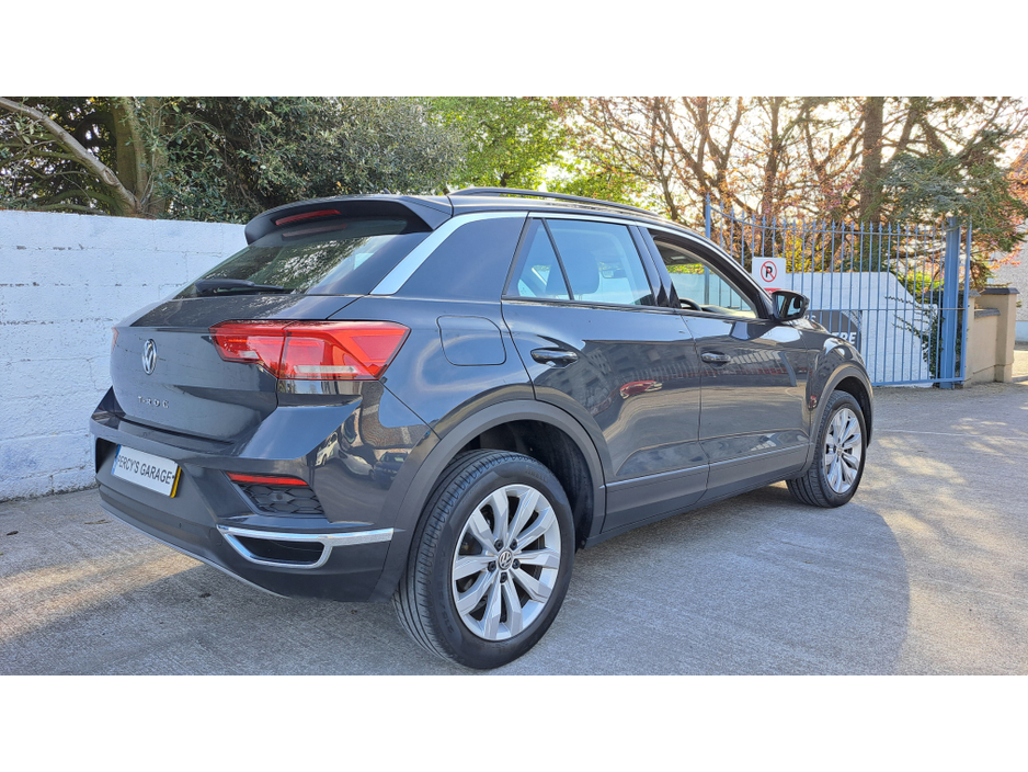 2019 Volkswagen T-Roc 1.5L Petrol For Sale Images
