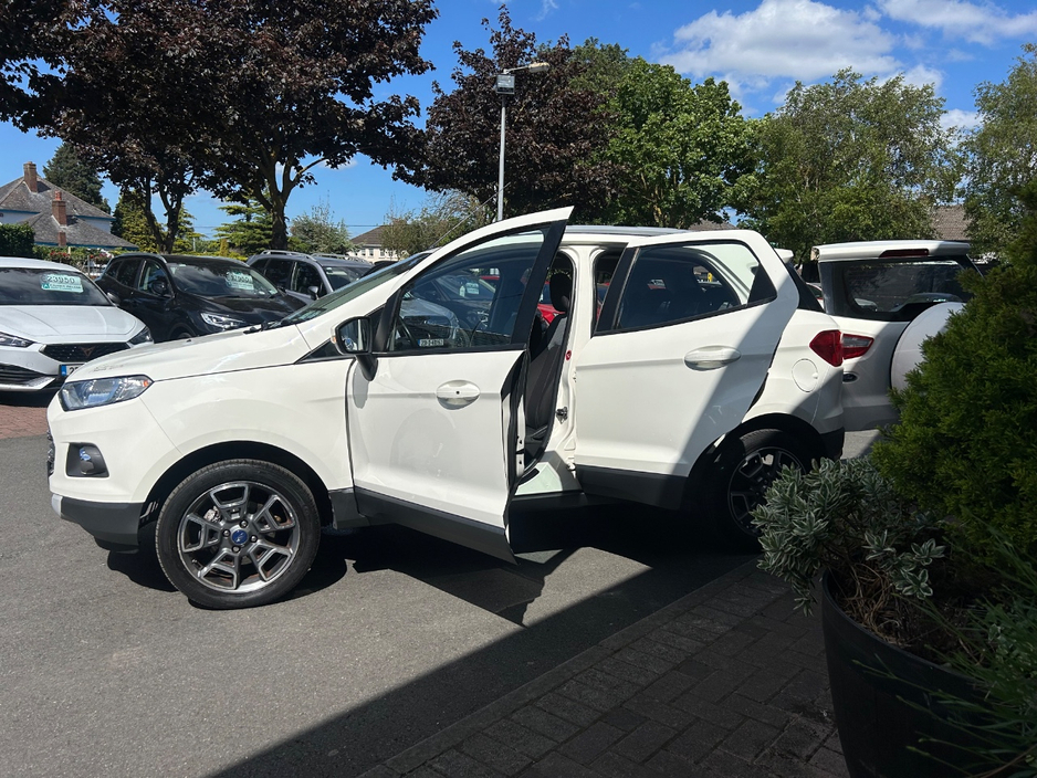 Ford Ecosport TITANIUM 1.0 Ecosport MINI-SUV stylish & Practical | NEW NCT 05-'27 | Very Low Mileage | Trade-in Welcome | Serviced + with Full Warranty | S.i.m.i Approved | — thumbnail 7