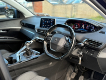 2019 Peugeot 5008 1.5L Diesel For Sale Images