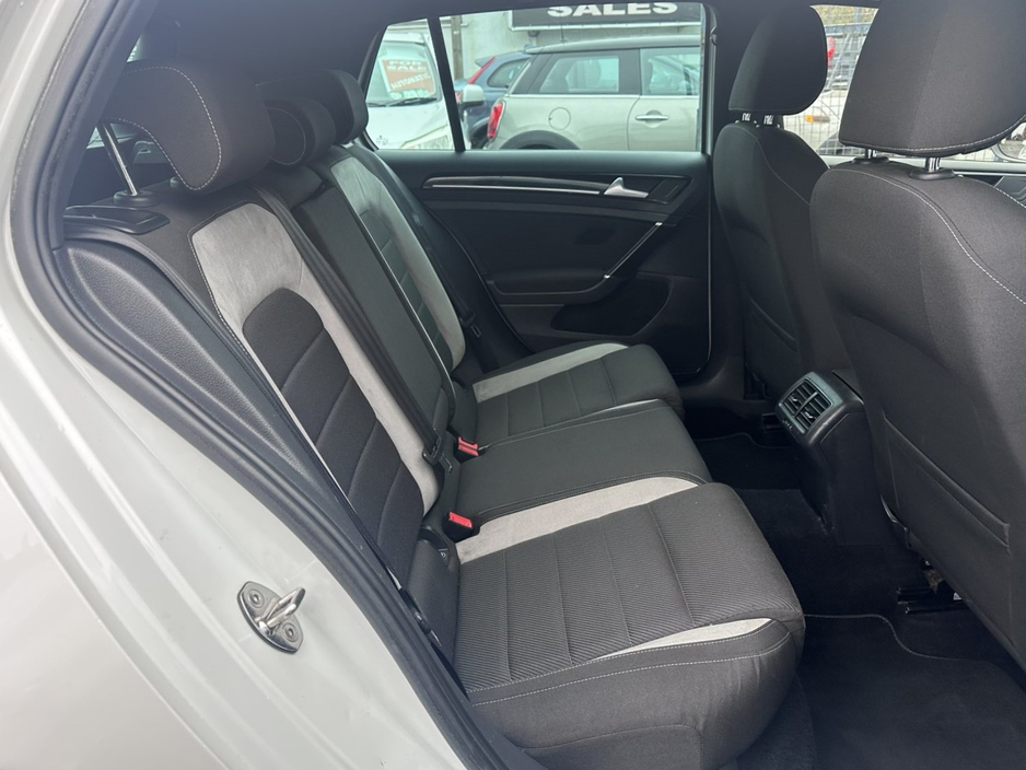2014 Volkswagen Golf 2L Petrol For Sale Images