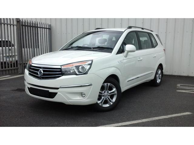 User Manual Ssangyong Family Car