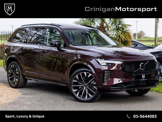 2025 VOLVO XC90 T8 Ultra Dark 7 Seat