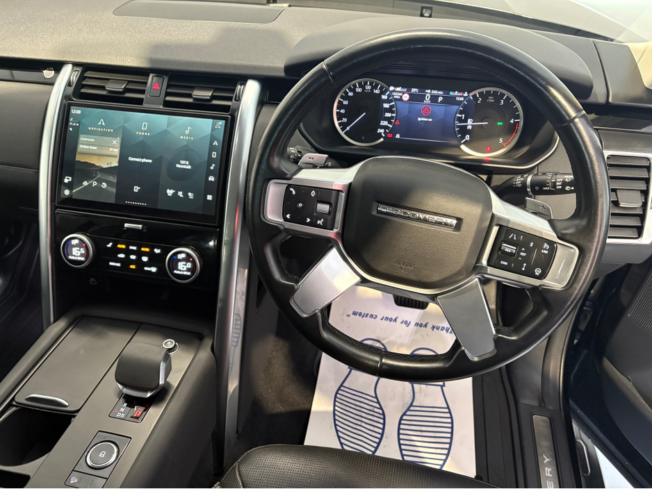 2022 Land Rover Discovery 3.0L Diesel For Sale Images