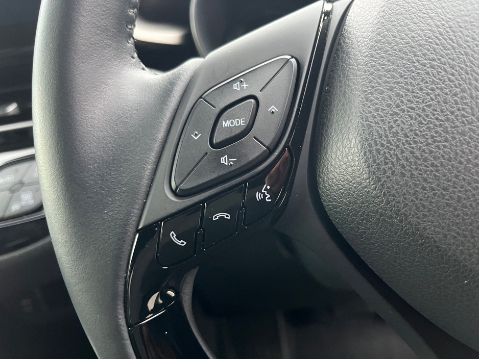 2020 Toyota C-HR 1.8L Petrol Hybrid For Sale Images