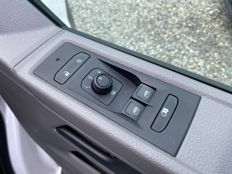2023 Volkswagen Transporter 2L Diesel For Sale Images