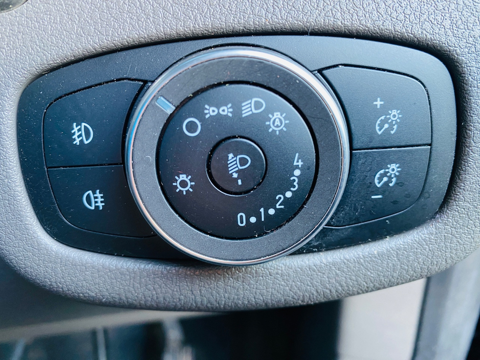 2022 Ford Transit Connect 1.5L Diesel For Sale Images
