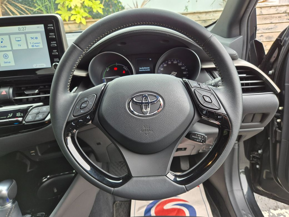 Toyota C-HR 1.8 HYBRID / SOL NERO WITH SAFETEY PACK 2 / TAX €160 — thumbnail 18