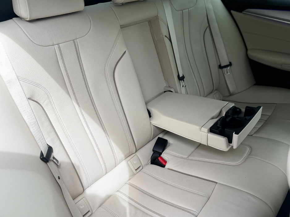 2022 BMW 5 Series 2L Diesel For Sale Images