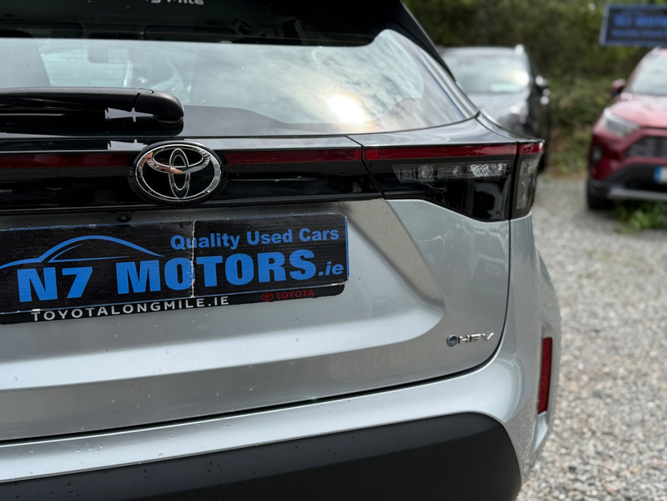 2024 Toyota Yaris Cross 1.5L Petrol Hybrid For Sale Images