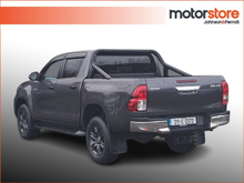 Toyota Hilux HILUX 2.8 DOUBLE CAB SR5 4...