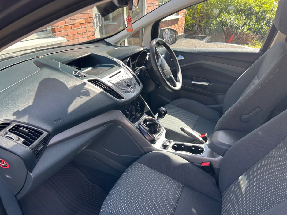 Ford C-Max 1.0 ZETEC ECOBOOST 125PS 5DR — thumbnail 8