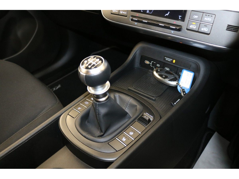 Hyundai Kona Elegance 1.0L Petrol Compact SUV — thumbnail 18
