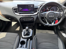2022 Kia Ceed 1L Petrol For Sale Images