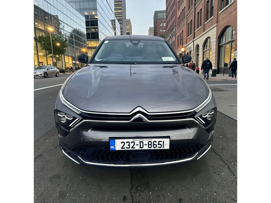 2023 Citroen C5X 1.6L Petrol Plug-in Hybrid For Sale Images
