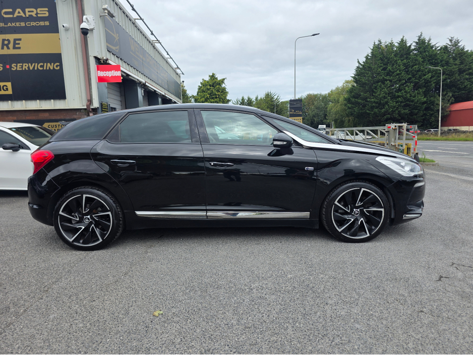 Citroen DS5 2.0 HDI HYBRID 4 D SPORT AUTO 5DR — thumbnail 11