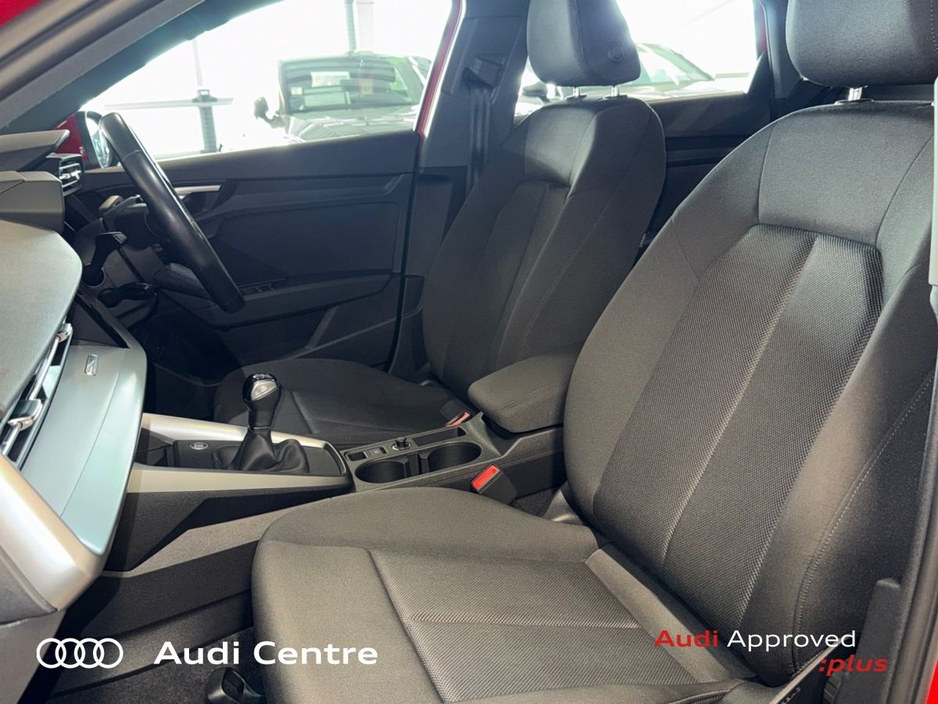 Audi A3 30 TDI 116HP SE — thumbnail 8