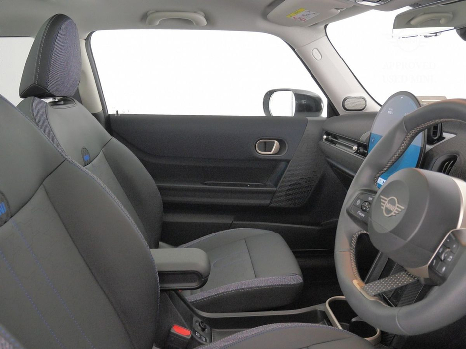 2024 MINI Hatch 1.5L Petrol For Sale Images
