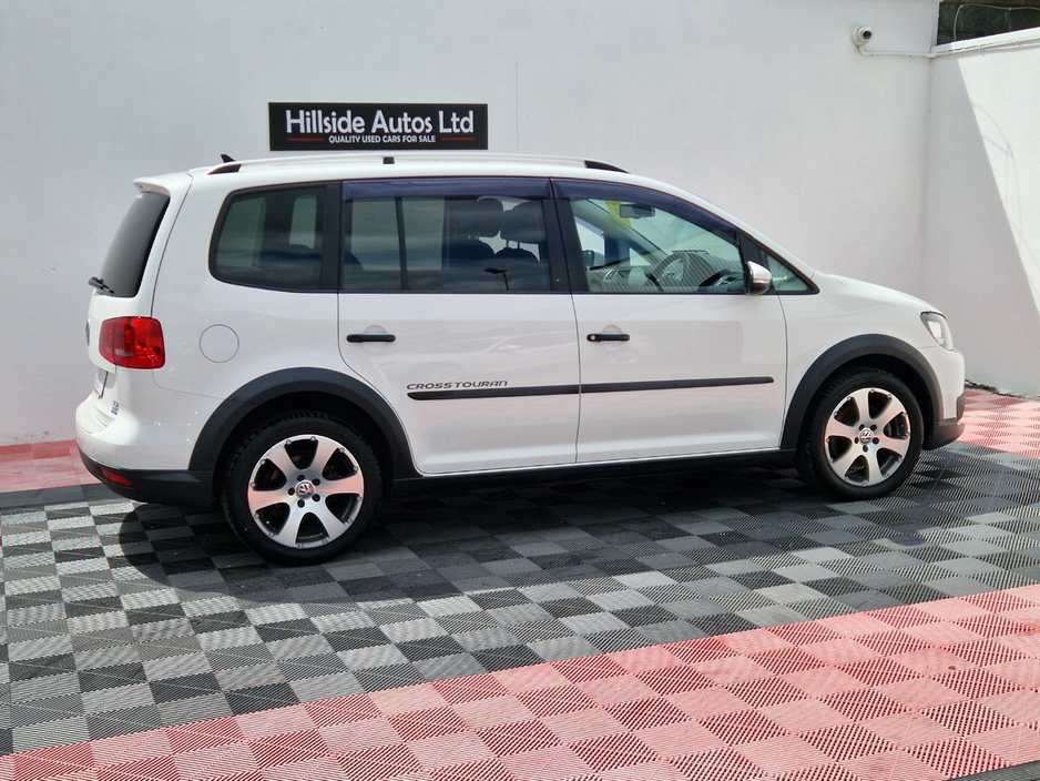 2012 Volkswagen Touran 1.4L Petrol For Sale Images