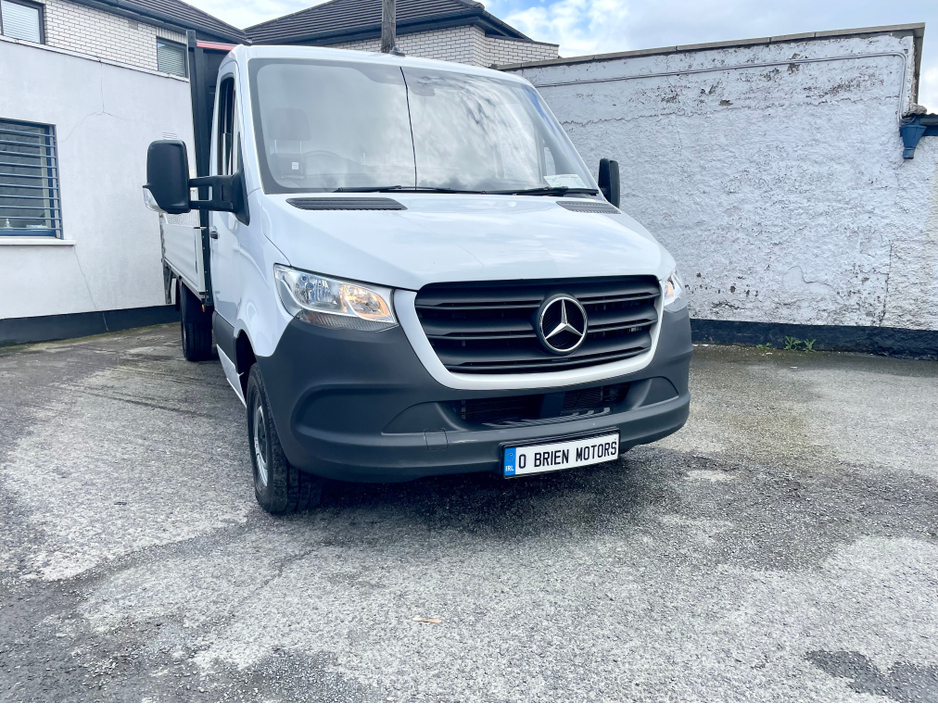 2022 Mercedes-Benz Sprinter 2L Diesel For Sale Images