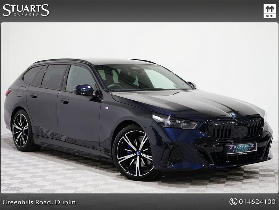 BMW 5 Series PANORAMIC GLASS ROOF, COMFORT PACK, TECH PACK AND 20” ALLOYS* CARBON BLACK METALLIC WITH BLACK VEGANZA INTERIOR