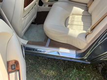 1995 Daimler Saloon 4.1L Petrol For Sale Images