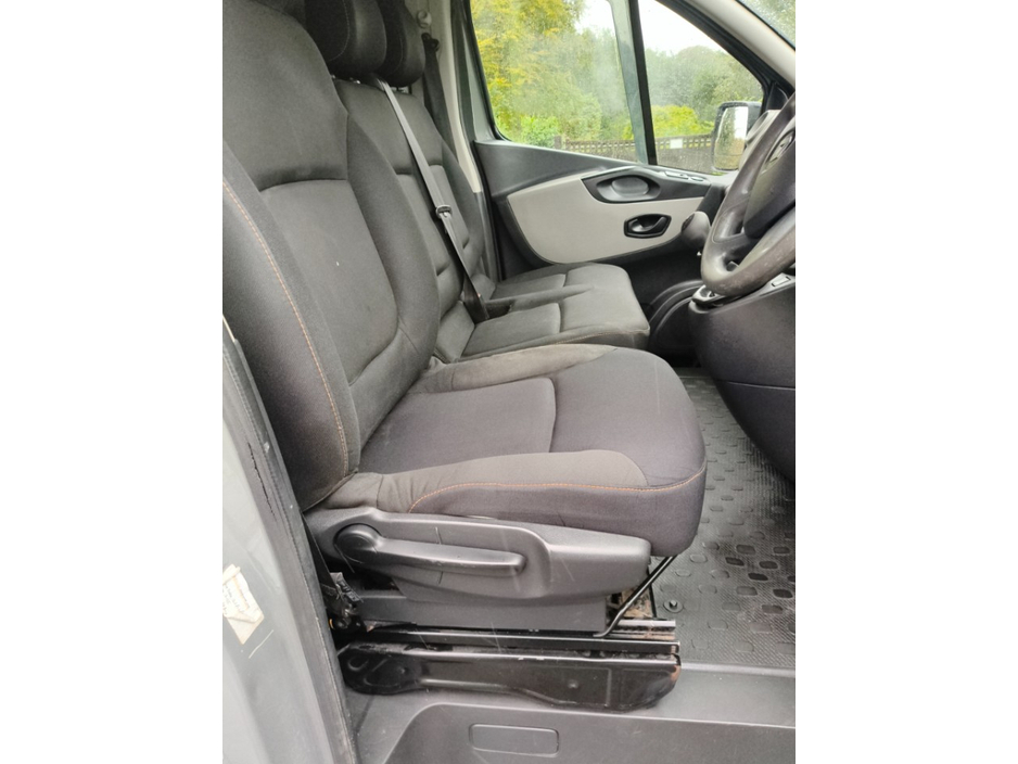 2016 Renault Trafic 1.6L Diesel For Sale Images