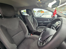 2018 Renault Clio 1.1L Petrol For Sale Images