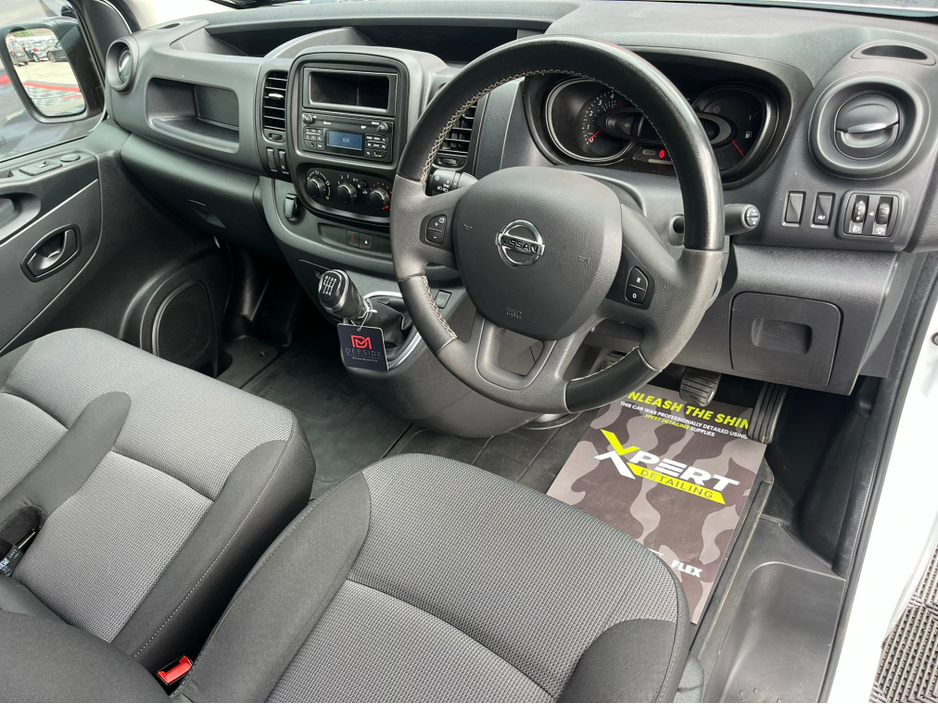 2020 Nissan NV300 2L Diesel For Sale Images