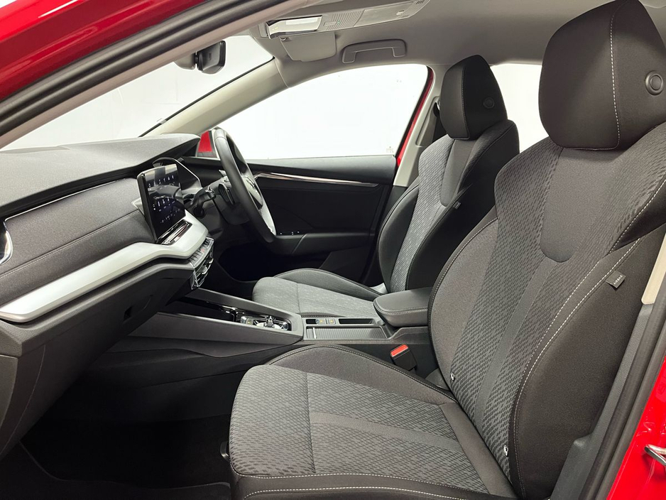 Skoda Octavia Style DSG 2.0TDI 115BHP - Reversing Camera - Sat Nav - Climate Control - Heated Seats - Keyless Start - Apple CarPlay/Android Auto — thumbnail 19