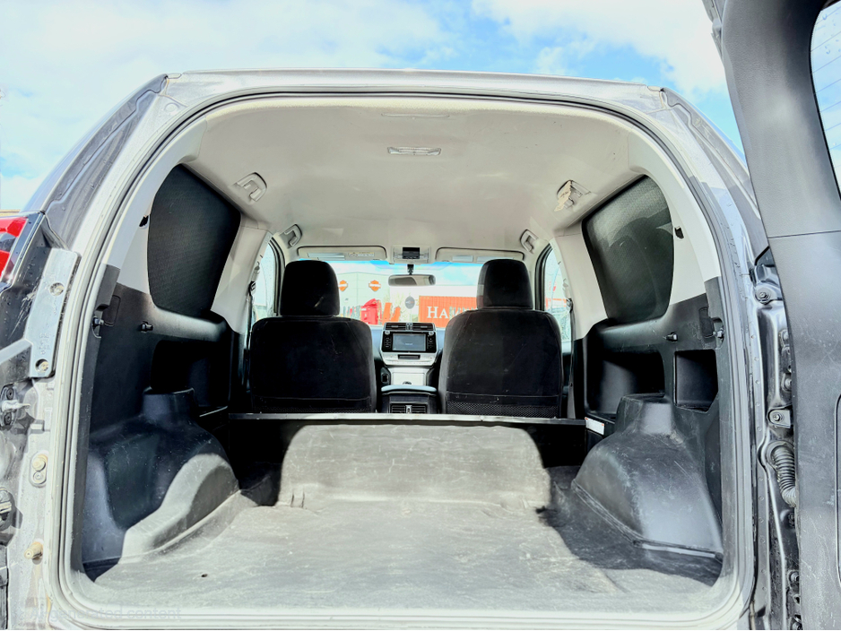 2018 Toyota Landcruiser 2.8L Diesel For Sale Images