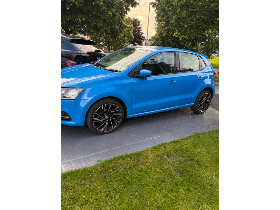 Volkswagen Polo DBA-6RCJZ 5DR AUTO