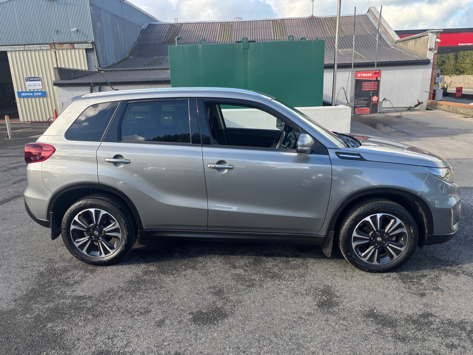 2024 Suzuki Vitara 1.5L Petrol Hybrid For Sale Images