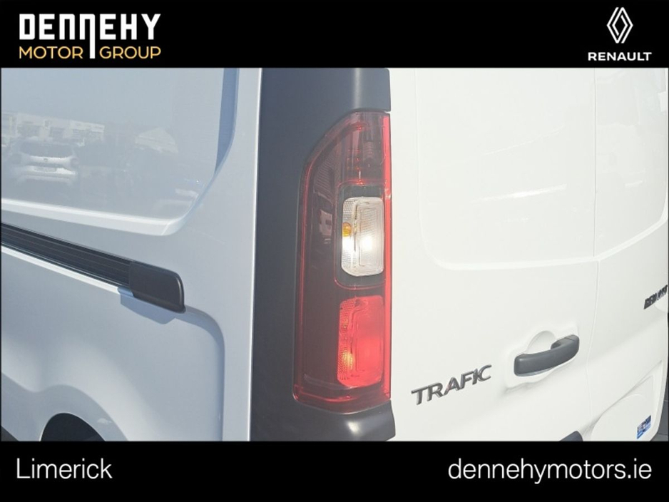 2026 Renault Trafic 2L Diesel For Sale Images