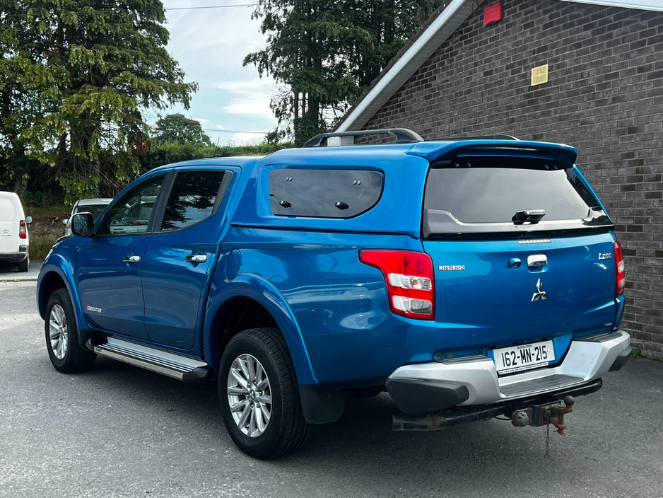 2016 Mitsubishi L200 2.4L Diesel For Sale Images