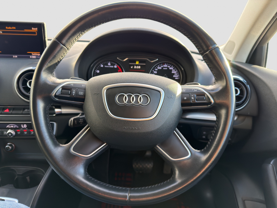 Audi A3 2015 Audi A3  Saloon 1.4 TFSi Automatic — thumbnail 11
