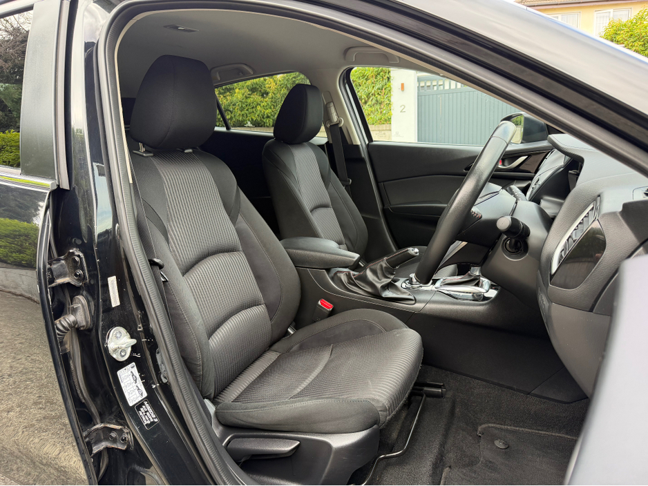 2016 Mazda Mazda3 2L Petrol For Sale Images