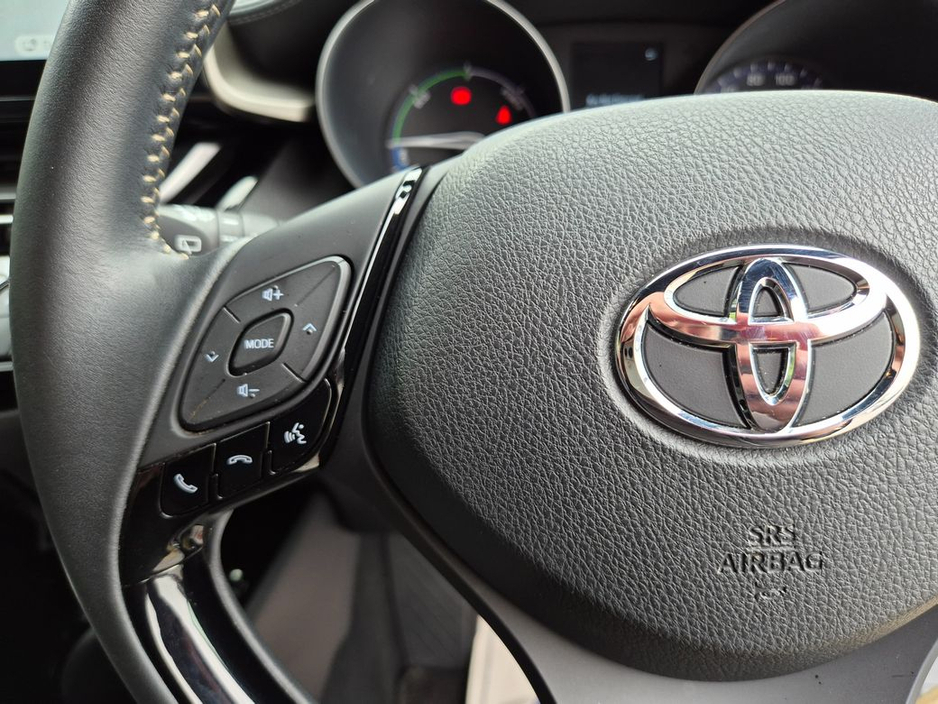 Toyota C-HR 1.8 HYBRID / SOL NERO WITH SAFETEY PACK 2 / TAX €160 — thumbnail 19