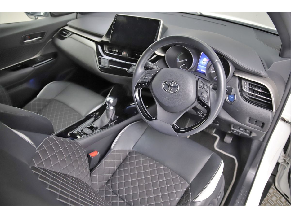 Toyota C-HR 1.8 HYBRID *HALF LEATHER*ANDROID CAR PLAYER*REVERSE CAM* — thumbnail 13