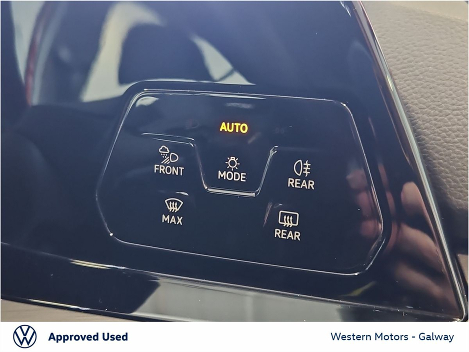 Volkswagen Golf 2.0 TDI 115HP Style DSG — thumbnail 37