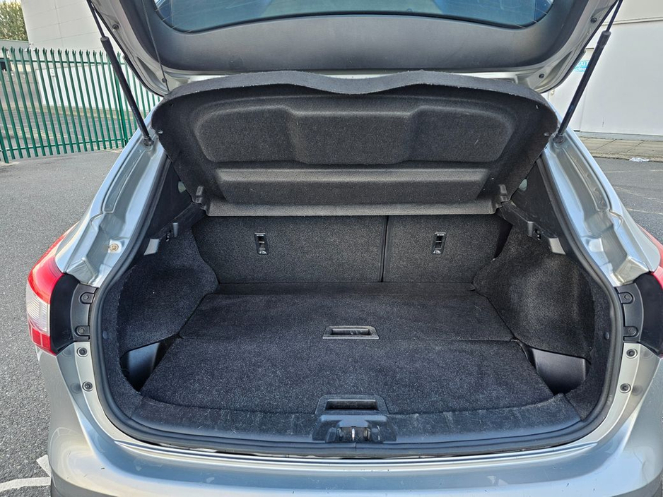 Nissan Qashqai 1.2 PETROL, ACENTA SMART MODEL, LOW MILEAGE, NEW NCT, FINANCE, WARRANTY, 5 STAR REVIEWS — thumbnail 21