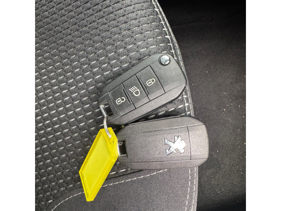 Peugeot 208 1.2 PureTech 68bhp Access — thumbnail 13