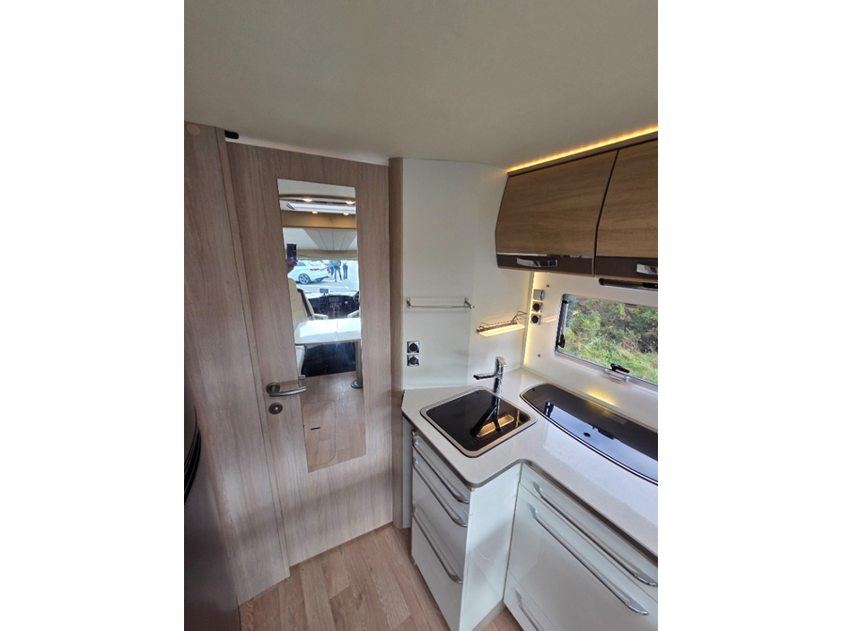 2018 Rapido Serie 8F 2.3L Diesel For Sale Images