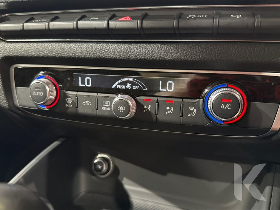 Audi A3 1.4 TFSI AUTOMATIC - FACTORY ALLOYS - CRUISE CONTROL - DIGITAL DASH - REAR CAMERA/PARKING RADAR — thumbnail 24