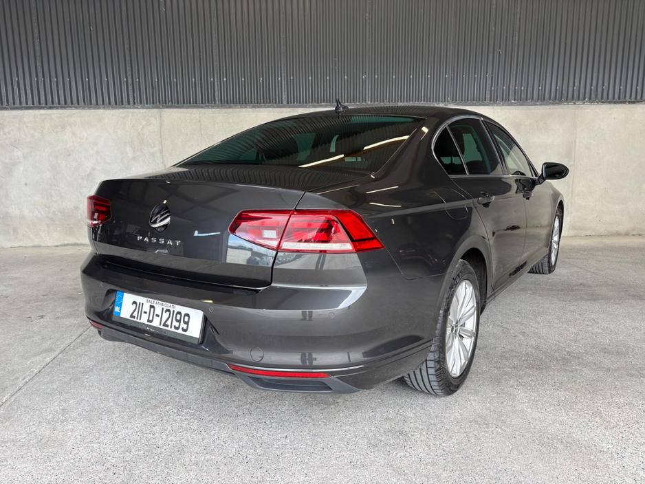 2021 Volkswagen Passat 2L Diesel For Sale Images