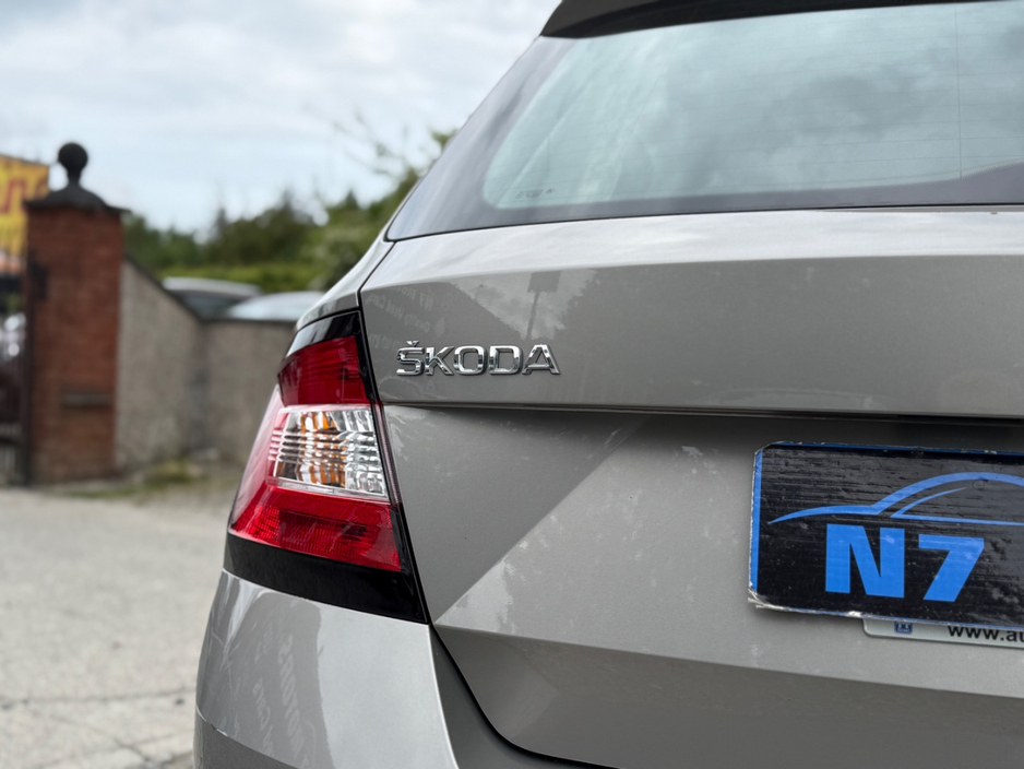 2018 Skoda Fabia 1L Petrol For Sale Images