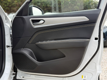 2025 Renault Arkana 1.6L Petrol Hybrid For Sale Images